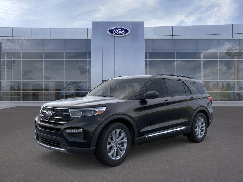 2024 Ford Explorer XLT RWD