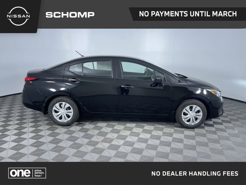 2025 Nissan Versa S FWD