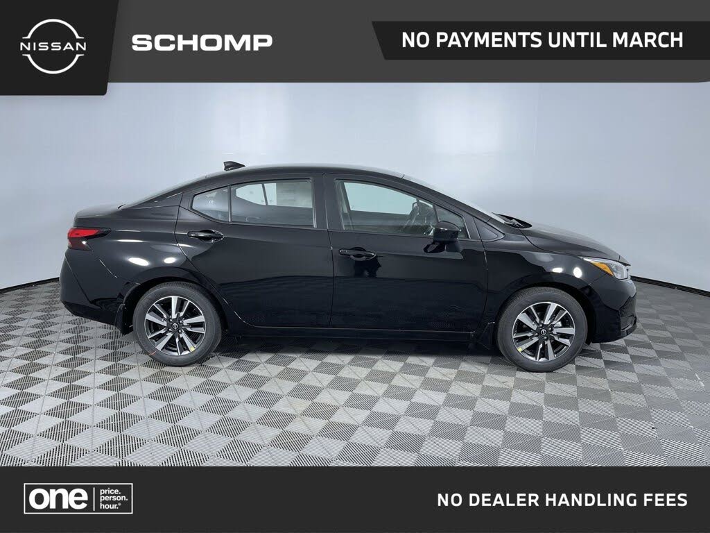 2025 Nissan Versa SV FWD