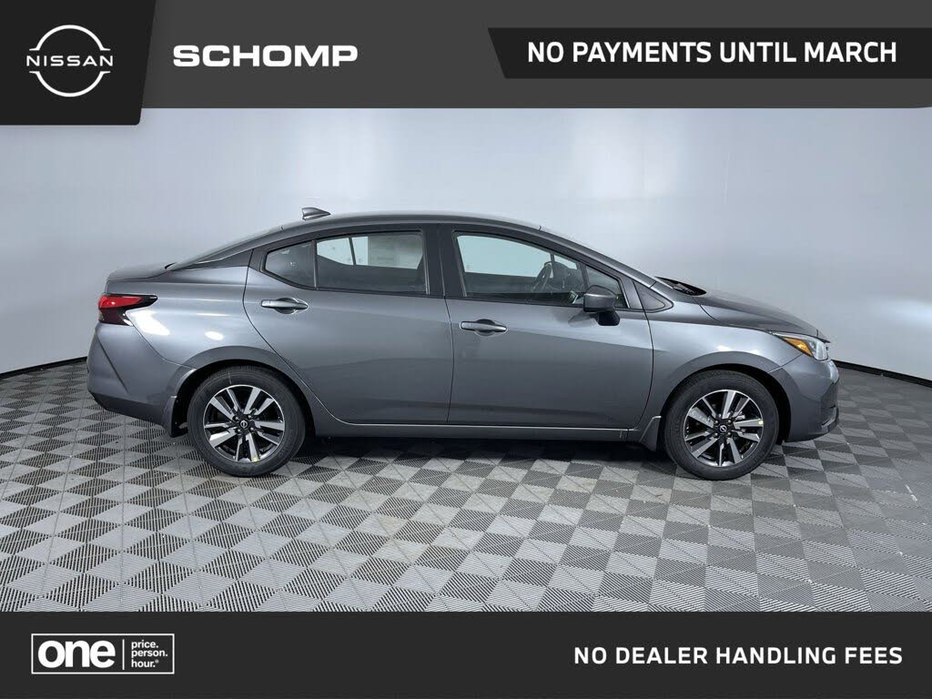 2025 Nissan Versa SV FWD