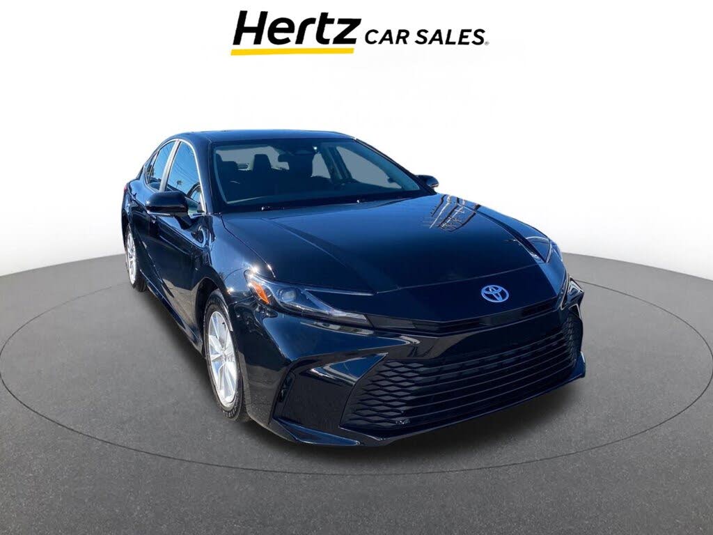 2025 Toyota Camry LE FWD