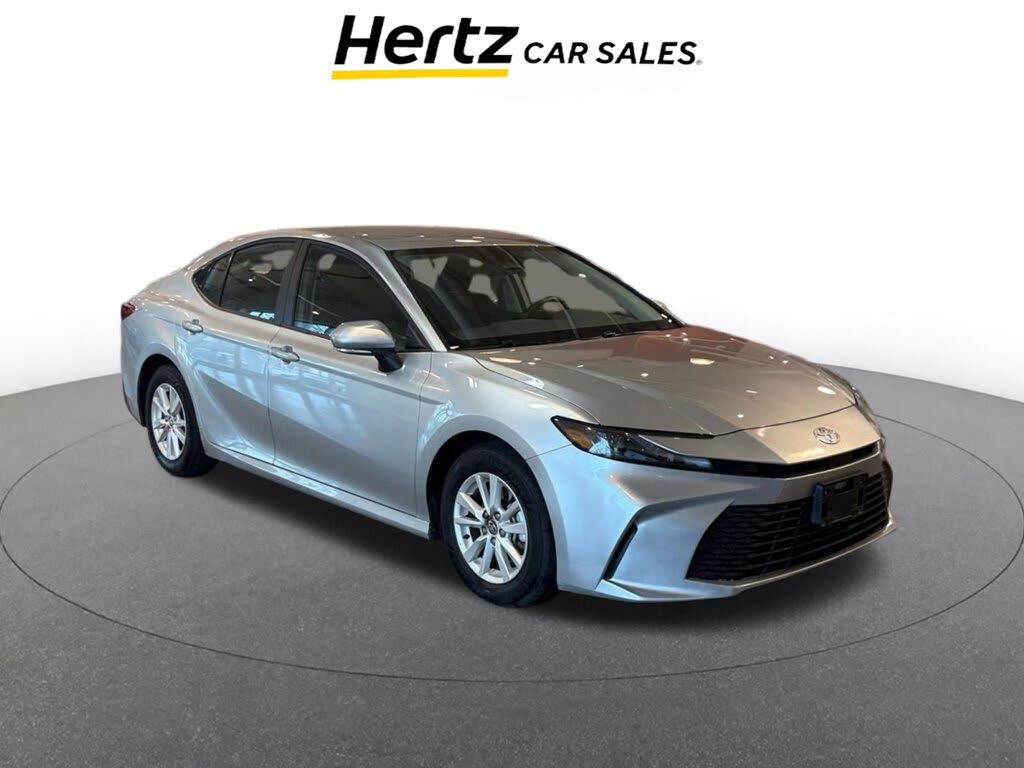 2025 Toyota Camry LE FWD