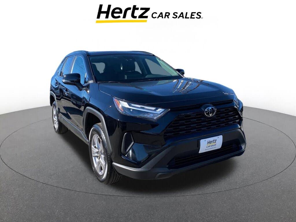 2025 Toyota RAV4 XLE AWD