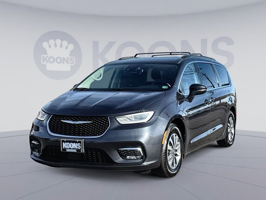 2021 Chrysler Pacifica Hybrid Touring FWD