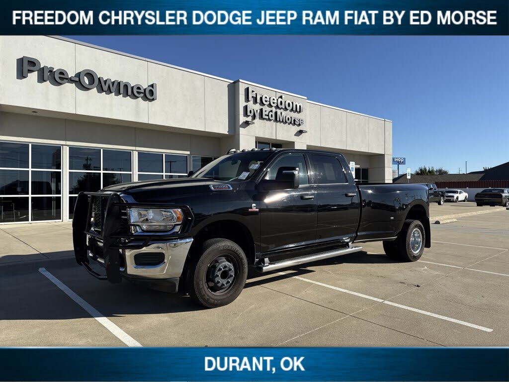 2024 RAM 3500 Tradesman Crew Cab LB DRW 4WD