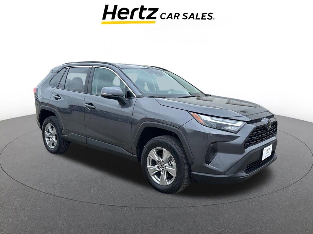 2025 Toyota RAV4 XLE FWD