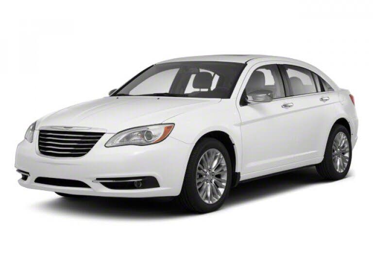 2013 Chrysler 200 Touring Sedan FWD