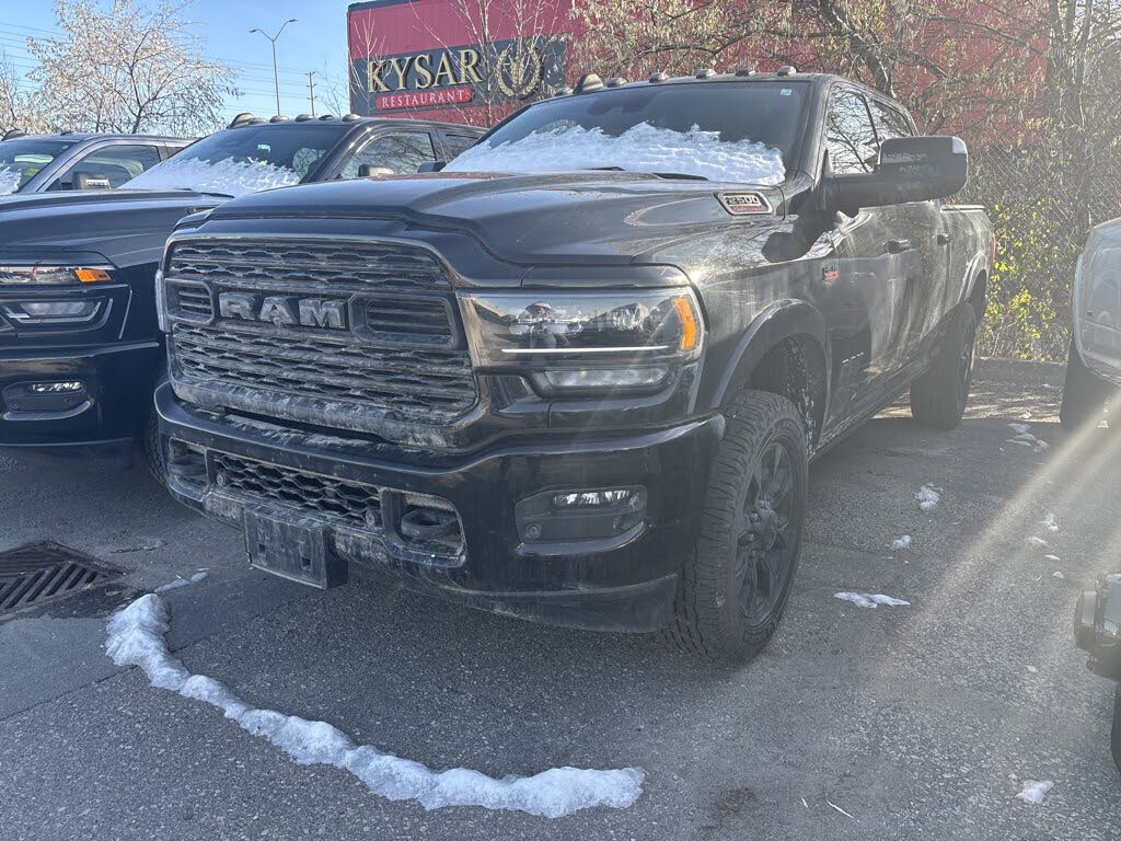 2022 RAM 2500 Limited Crew Cab 4WD