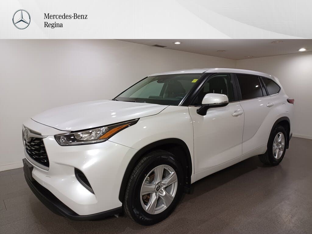 2024 Toyota Highlander LE AWD