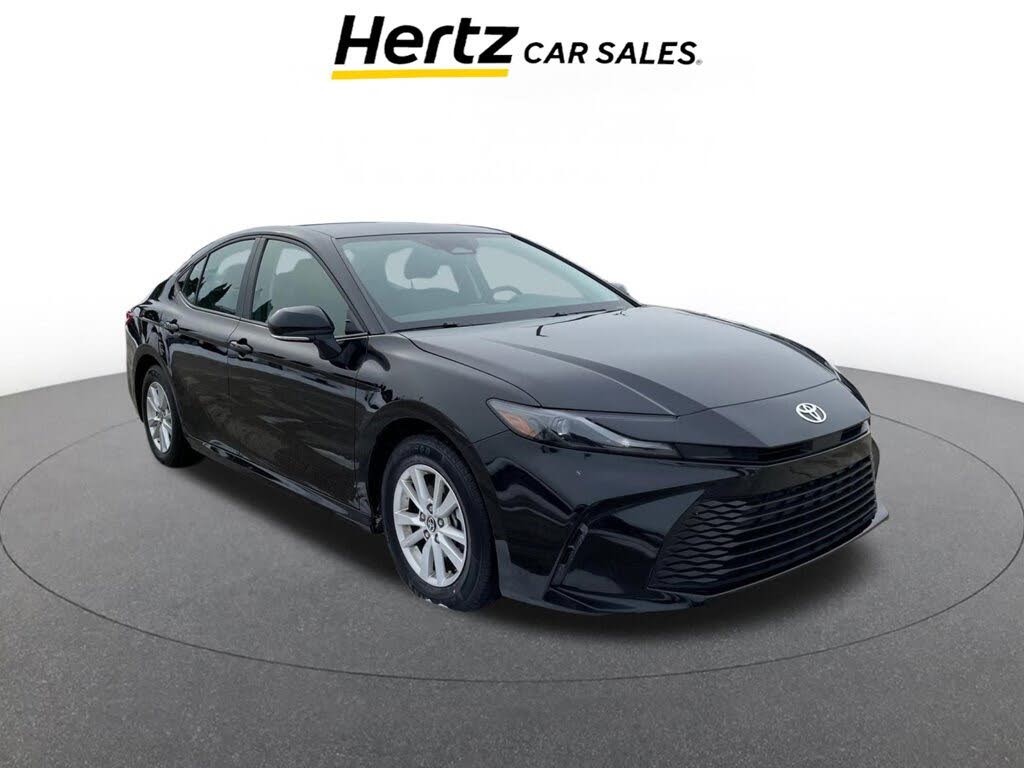 2025 Toyota Camry LE FWD