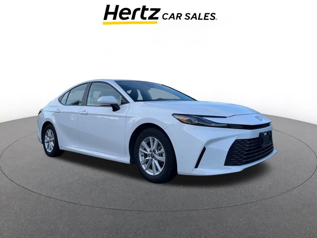 2025 Toyota Camry LE FWD