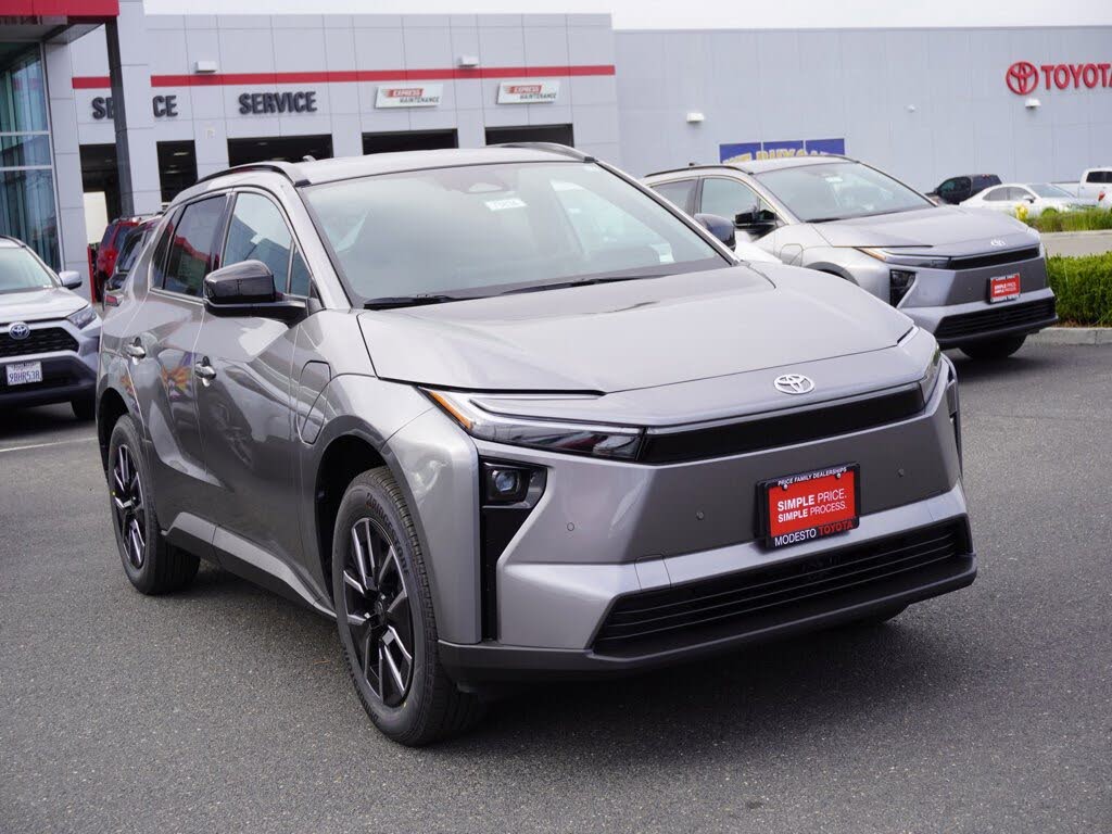 2026 Toyota bZ XLE FWD