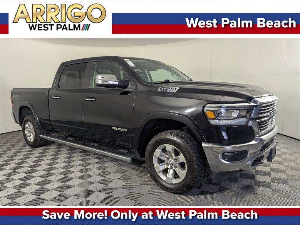 2022 RAM 1500 Laramie Crew Cab 4WD