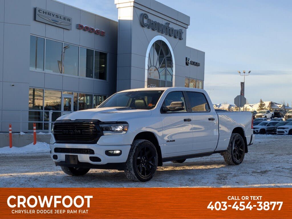 2024 RAM 1500 Laramie Crew Cab 4WD