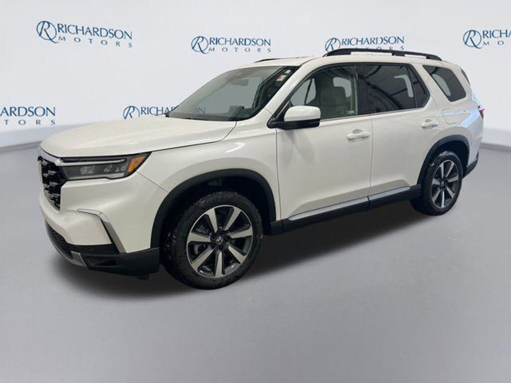 2025 Honda Pilot Touring AWD
