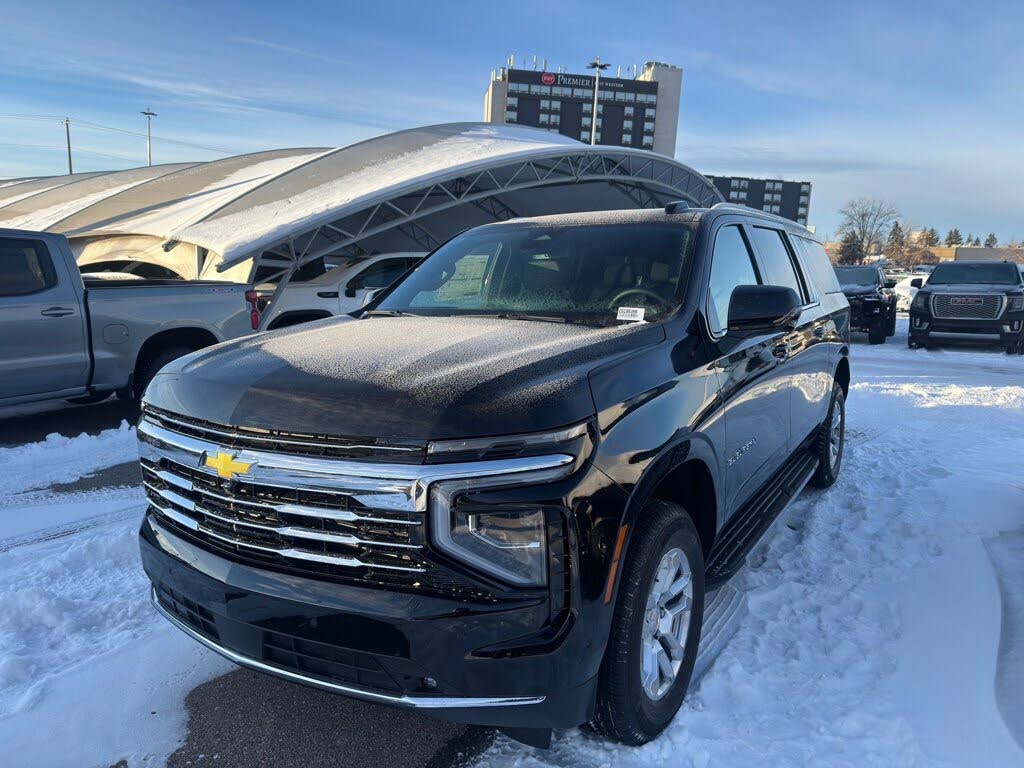 2026 Chevrolet Suburban LT 4WD