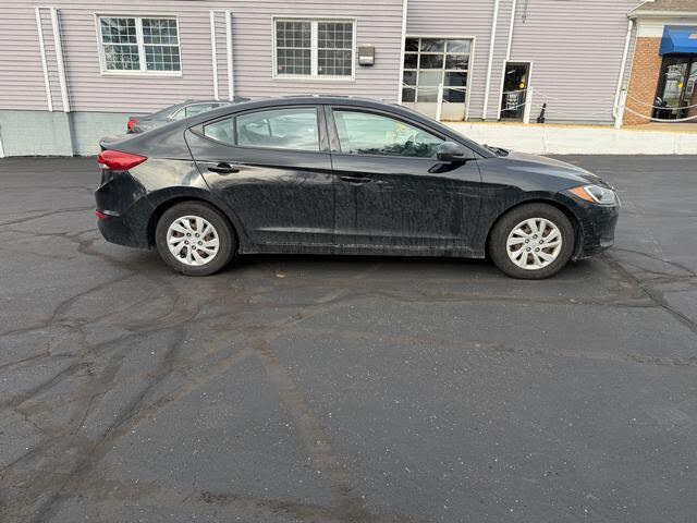 2017 Hyundai Elantra SE FWD