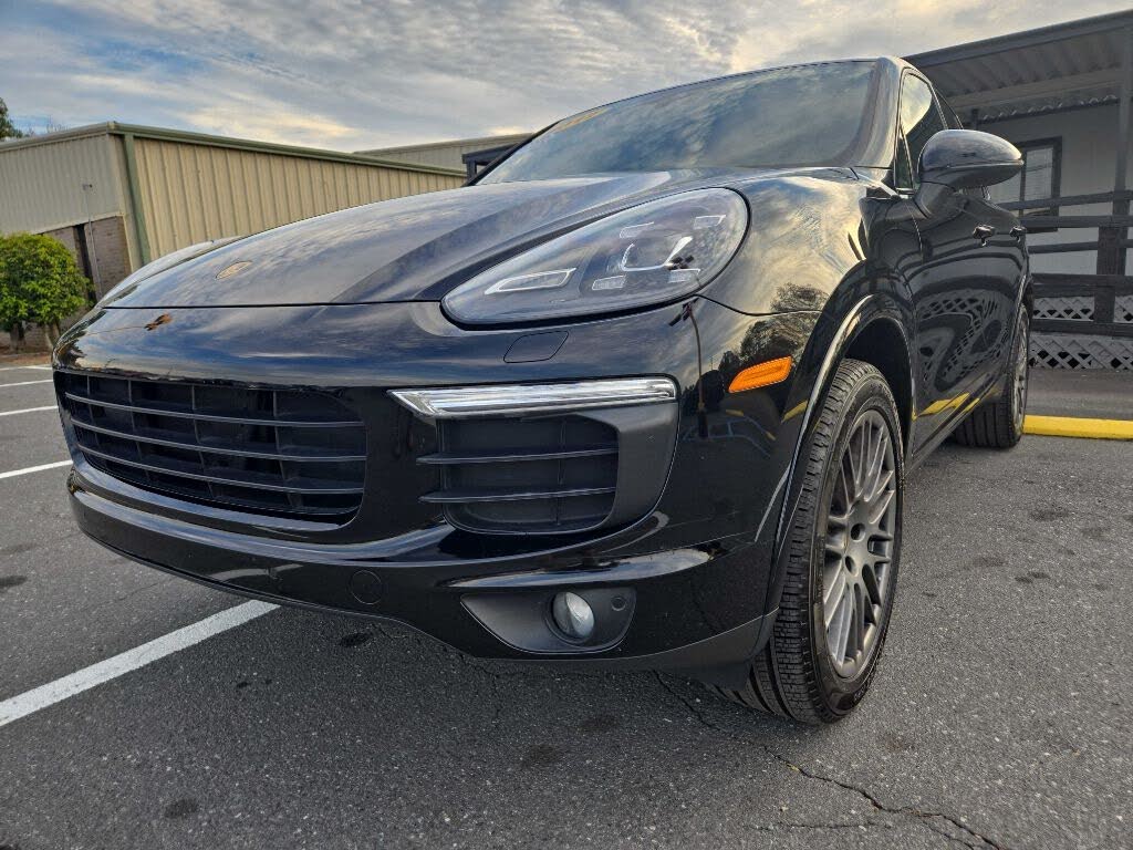 2017 Porsche Cayenne Platinum Edition AWD
