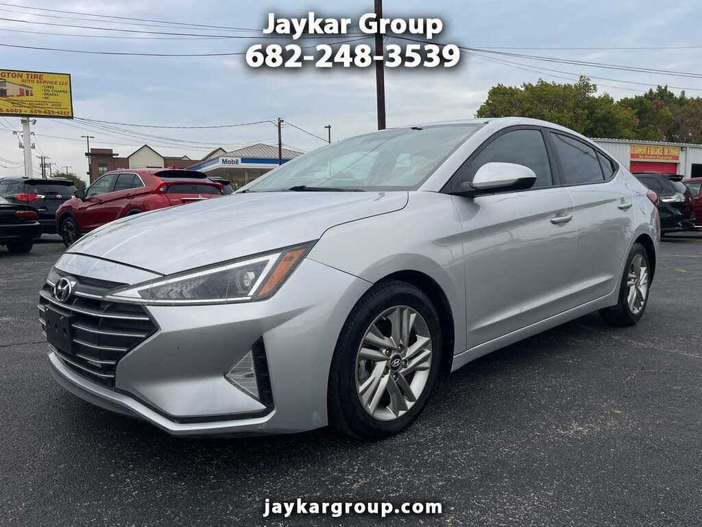 2019 Hyundai Elantra Limited FWD