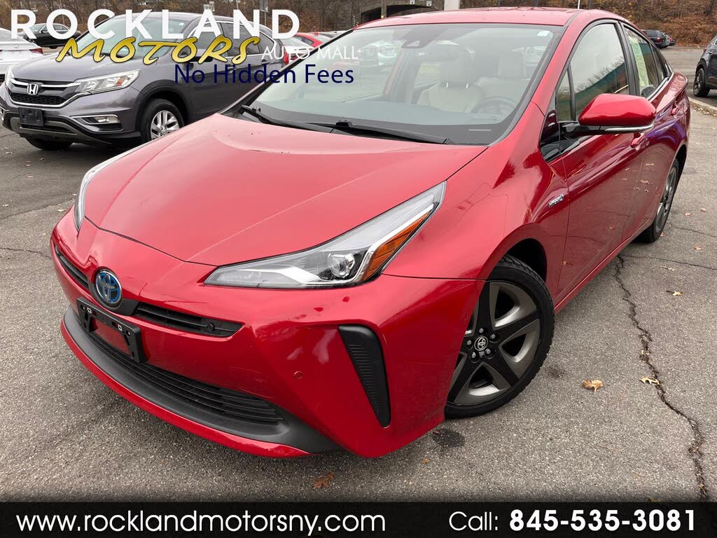 2019 Toyota Prius Limited FWD