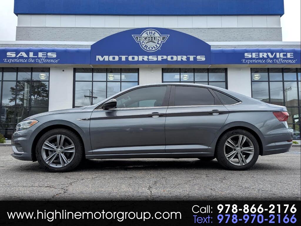 2020 Volkswagen Jetta R-Line FWD