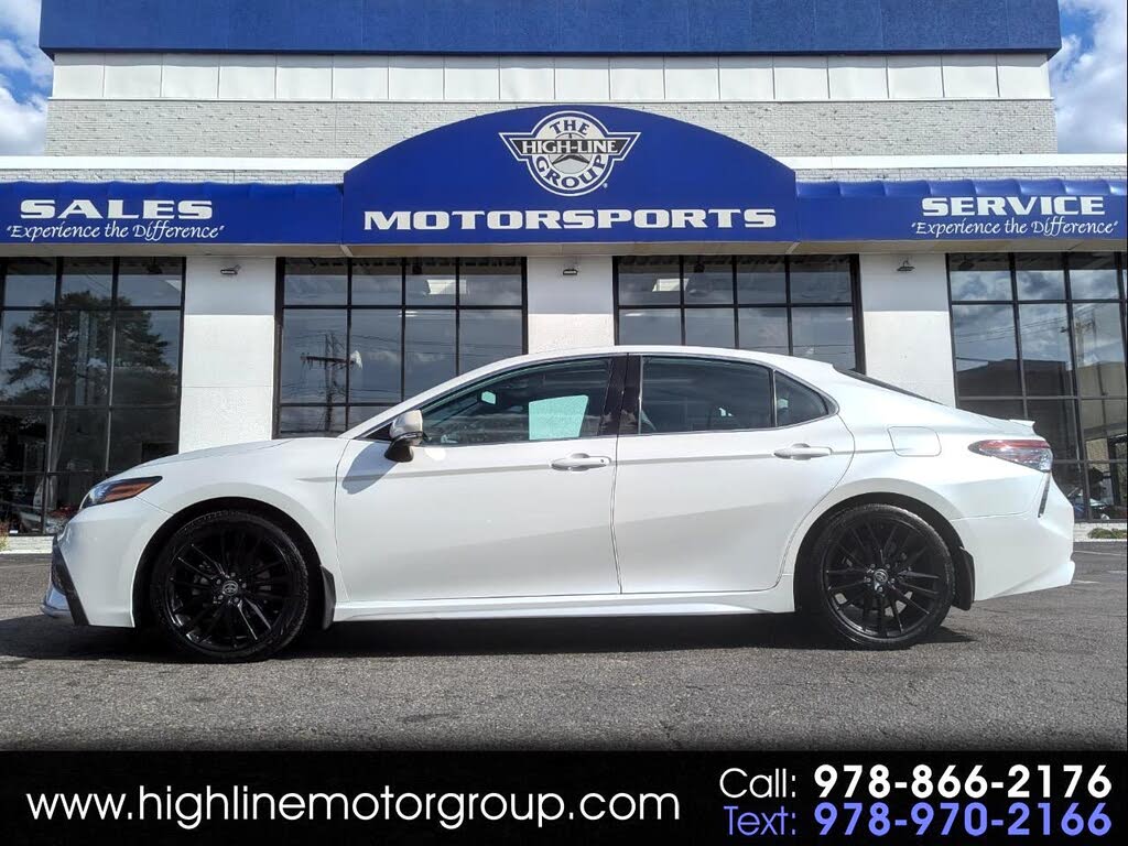 2022 Toyota Camry XSE AWD