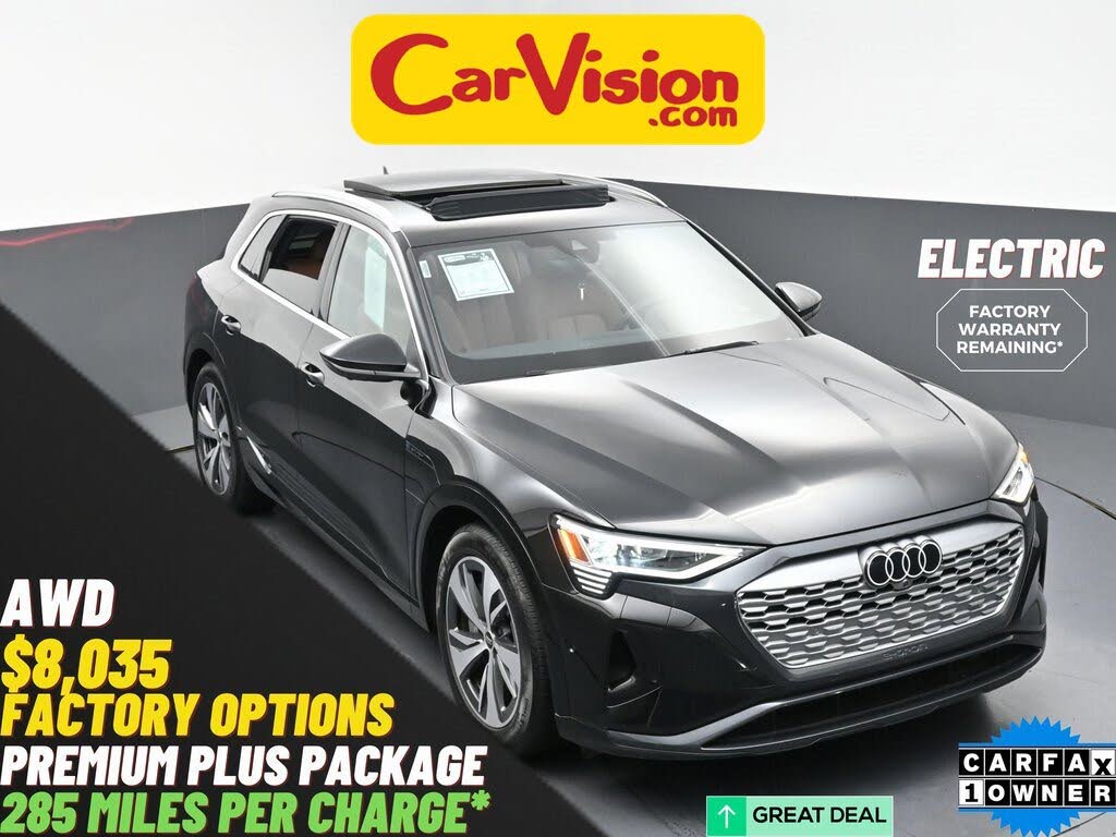 2024 Audi Q8 e-tron quattro Premium Plus AWD
