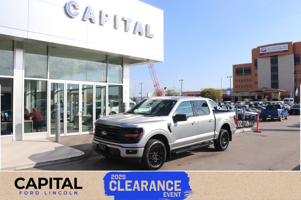 Ford F-150 XLT SuperCrew 4WD 2025