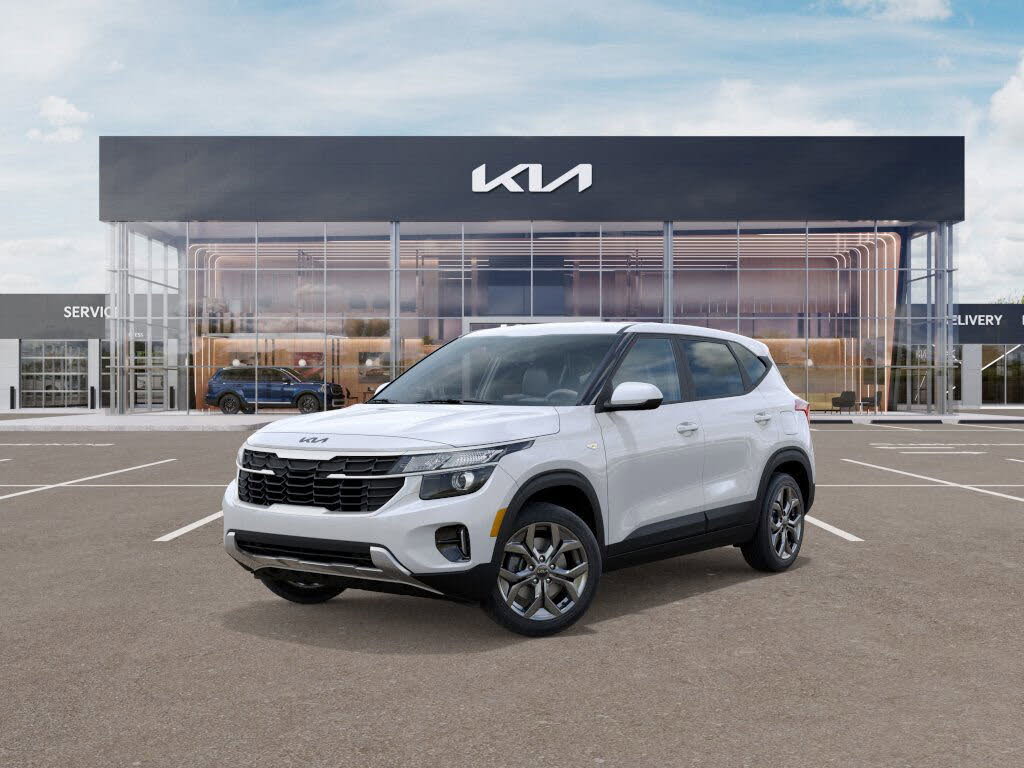 2025 Kia Seltos LX AWD