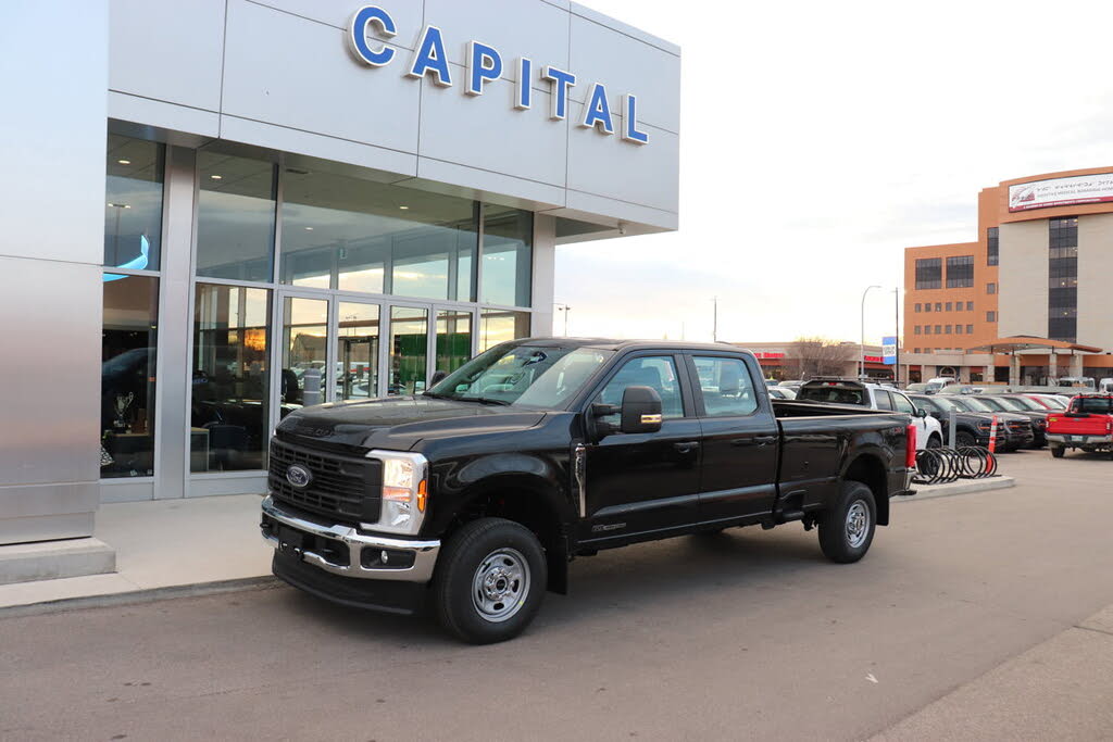 2026 Ford F-250 Super Duty XL Crew Cab 4WD