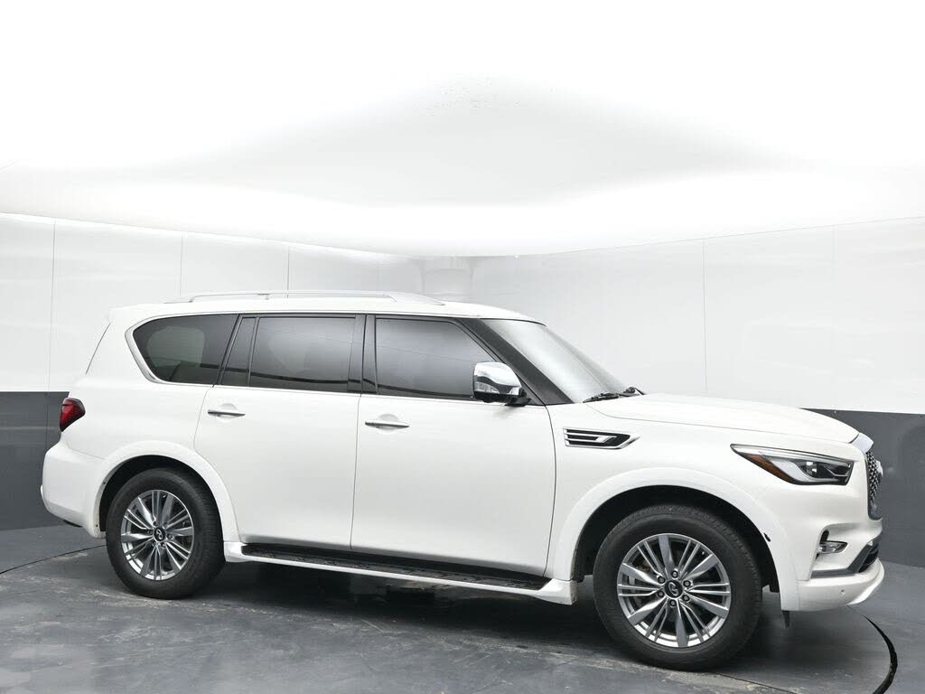 2021 INFINITI QX80 Luxe RWD