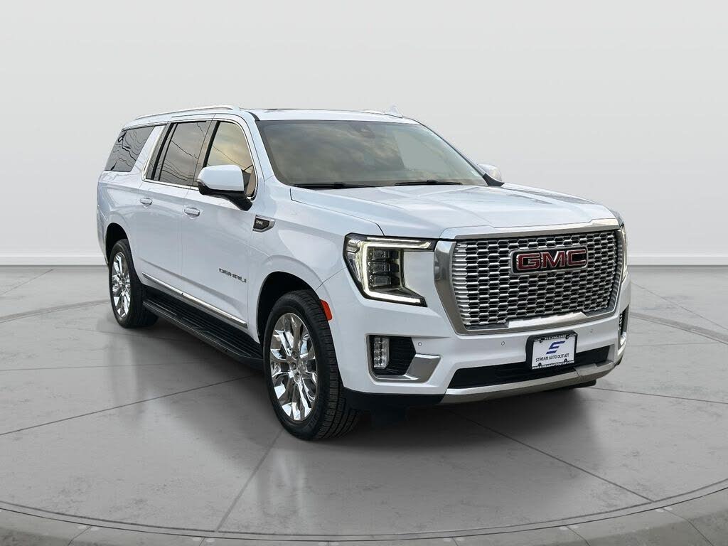 2022 GMC Yukon XL Denali 4WD