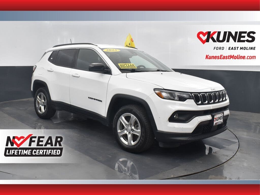2023 Jeep Compass Latitude 4WD