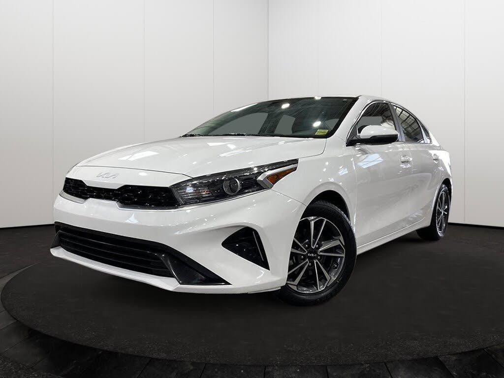 2023 Kia Forte EX FWD