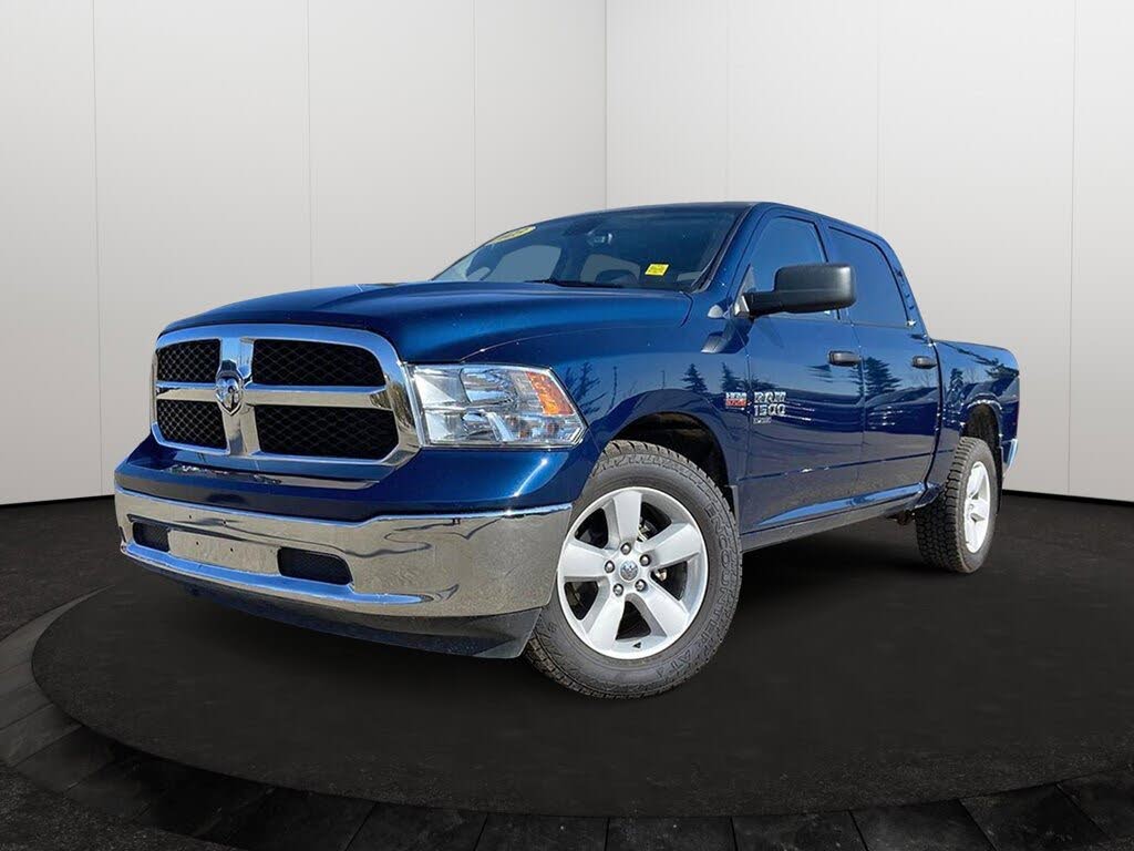 2023 RAM 1500 Classic SLT Crew Cab 4WD