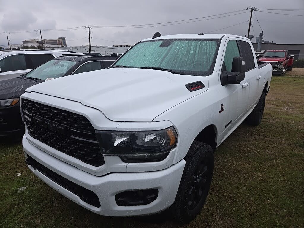 2023 RAM 2500 Big Horn Crew Cab 4WD