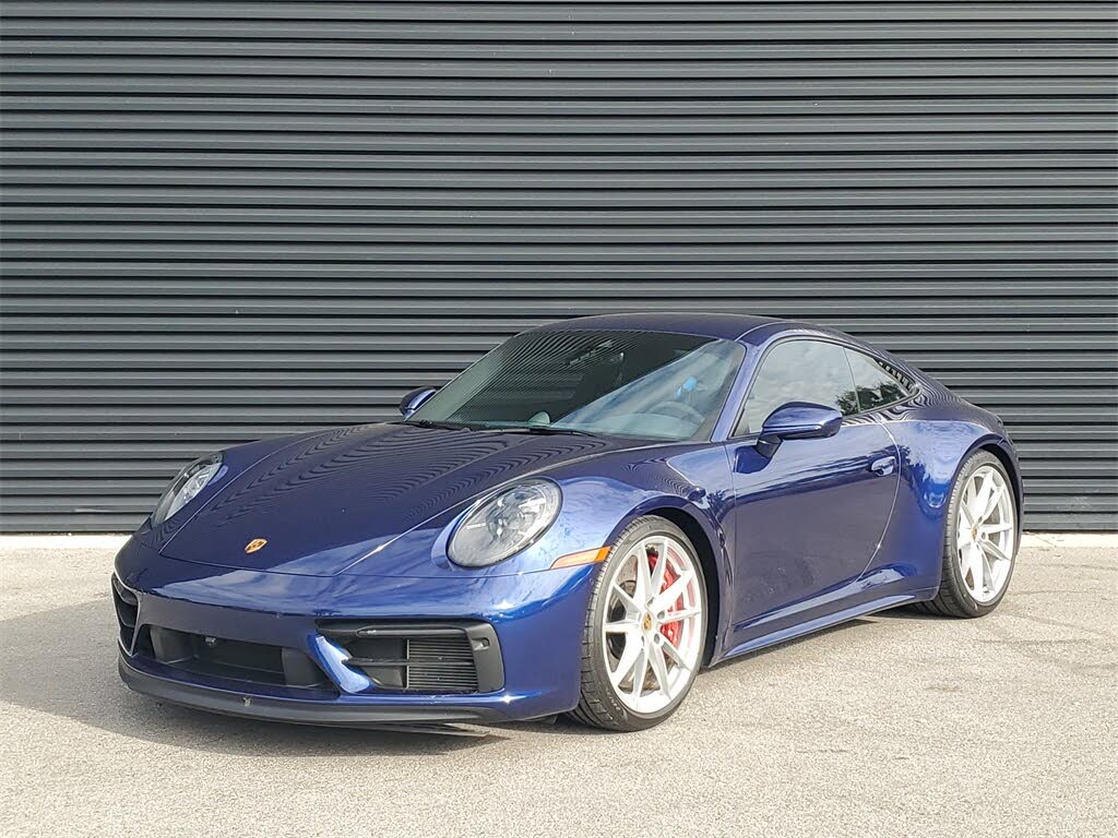 2024 Porsche 911 Carrera GTS Coupe RWD