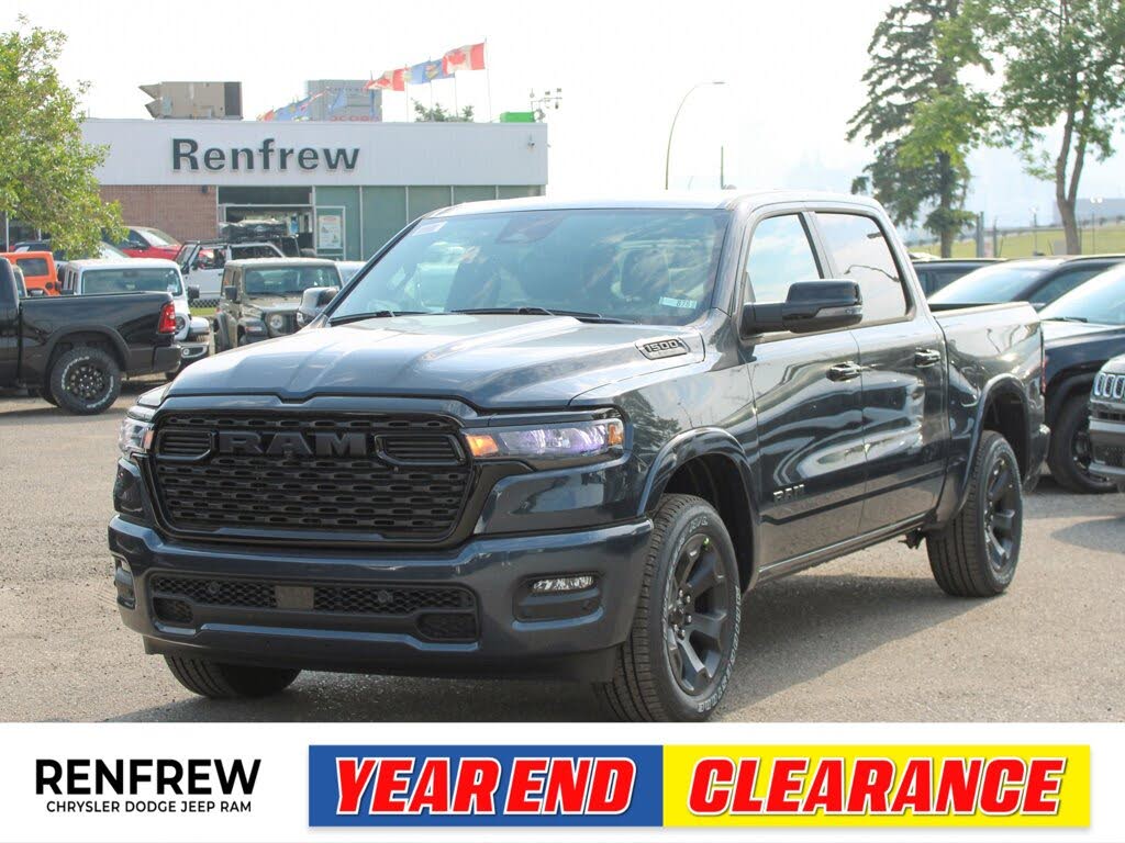 RAM 1500 Big Horn Crew Cab 4WD 2025