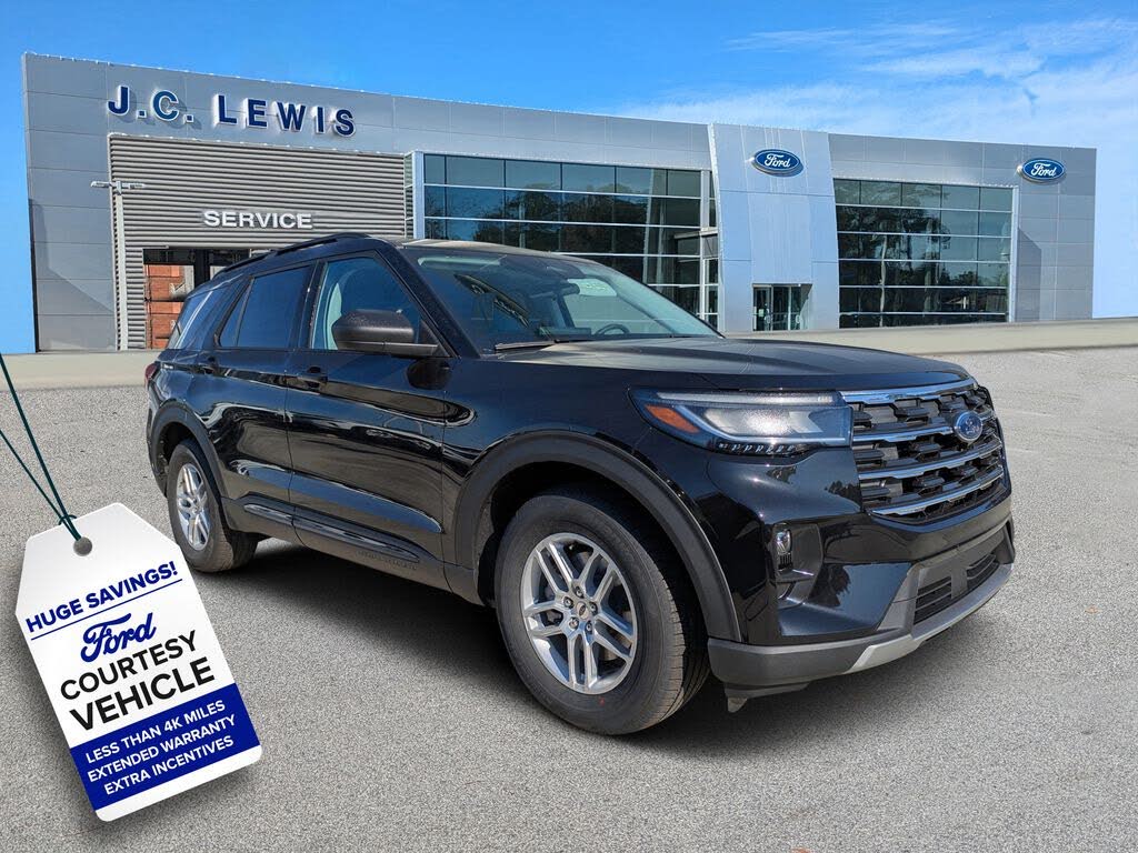 2026 Ford Explorer Active RWD