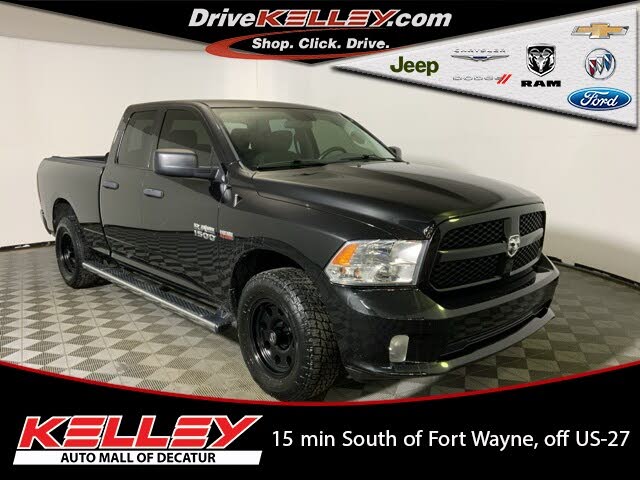 2017 RAM 1500 Express Quad Cab 4WD