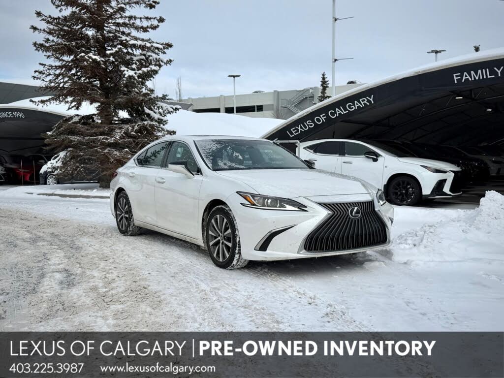2019 Lexus ES