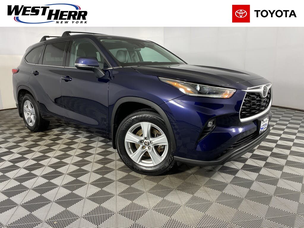 2021 Toyota Highlander LE AWD
