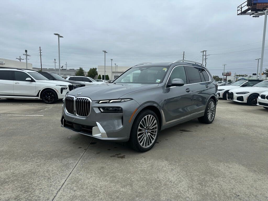 2023 BMW X7 xDrive40i AWD