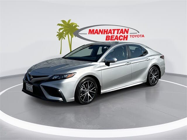 2023 Toyota Camry SE AWD