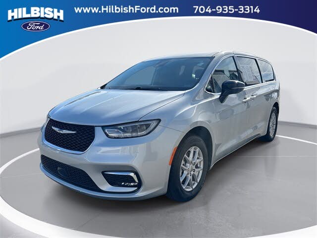 2024 Chrysler Pacifica Touring L FWD