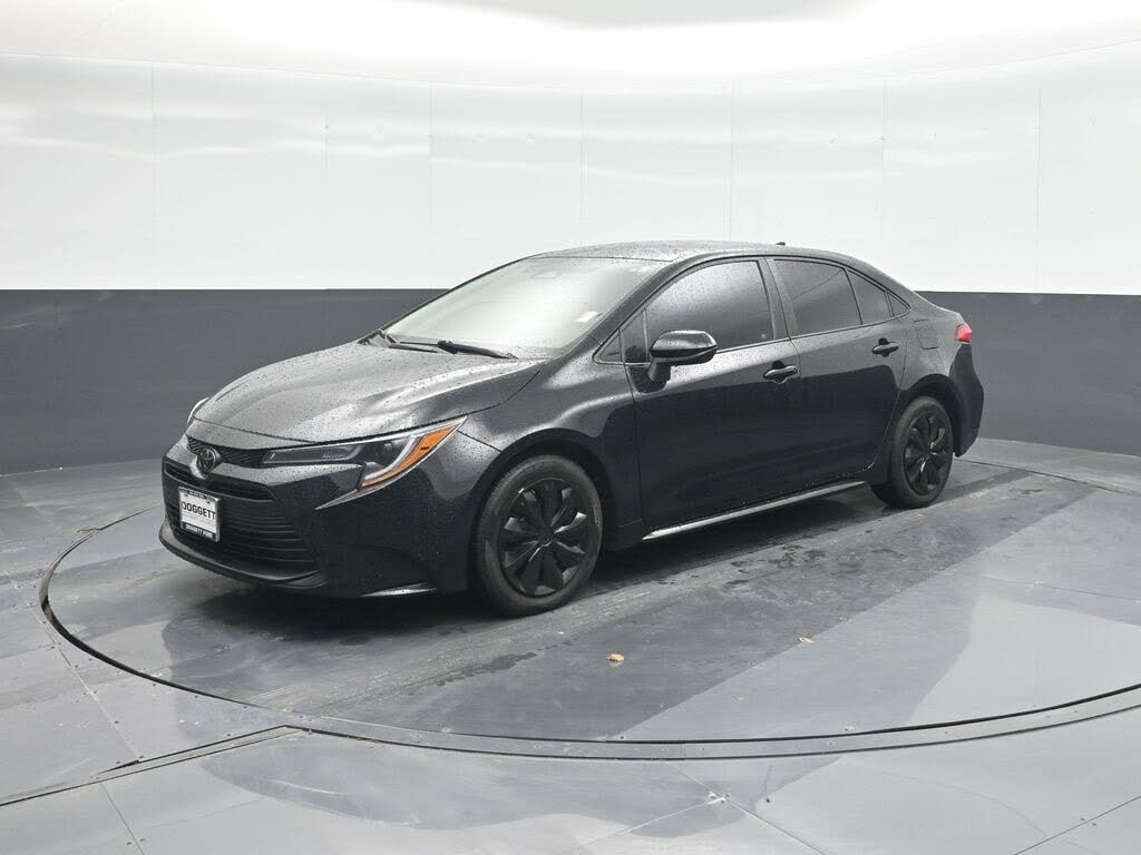 2024 Toyota Corolla LE FWD