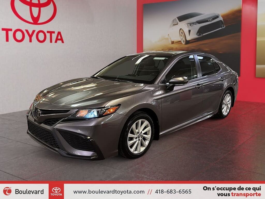 2023 Toyota Camry SE FWD