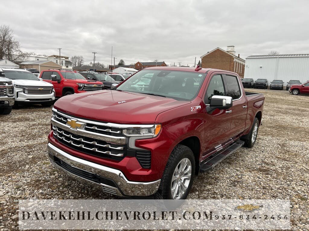2024 Chevrolet Silverado 1500 LTZ Crew Cab 4WD