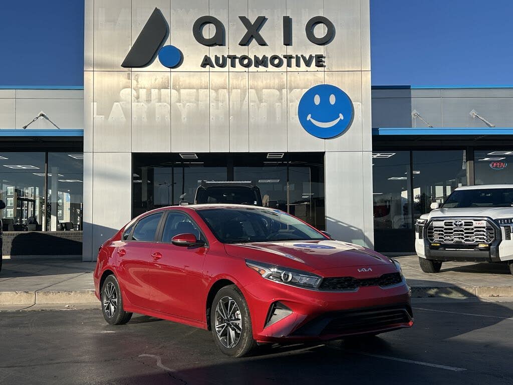 2024 Kia Forte LXS FWD