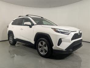 Toyota RAV4 XLE FWD